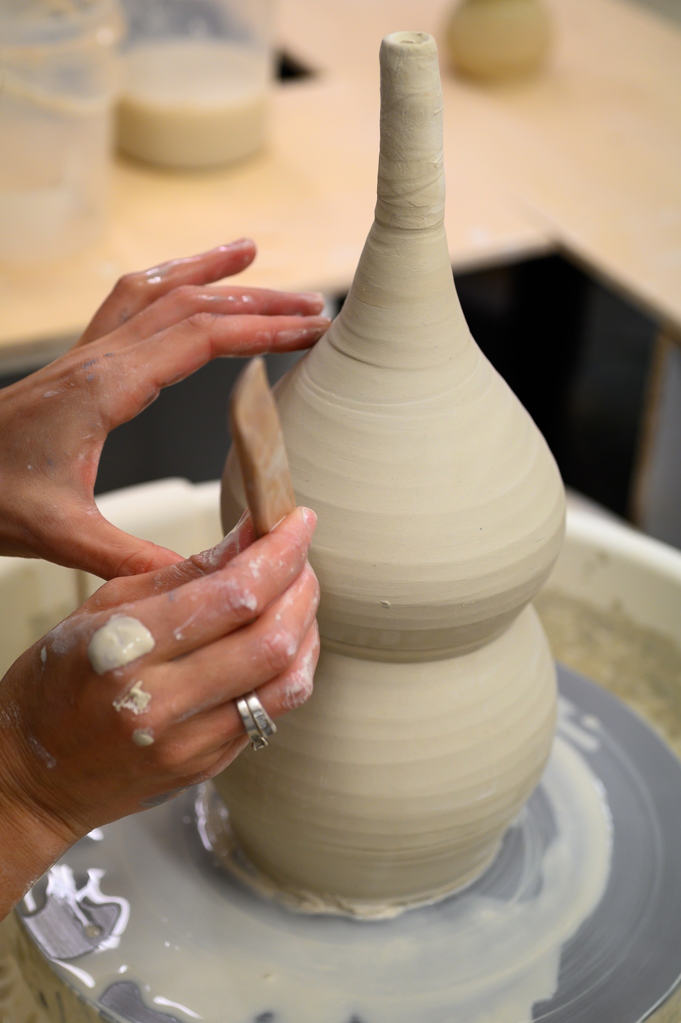 vase urth clay studio.jpg